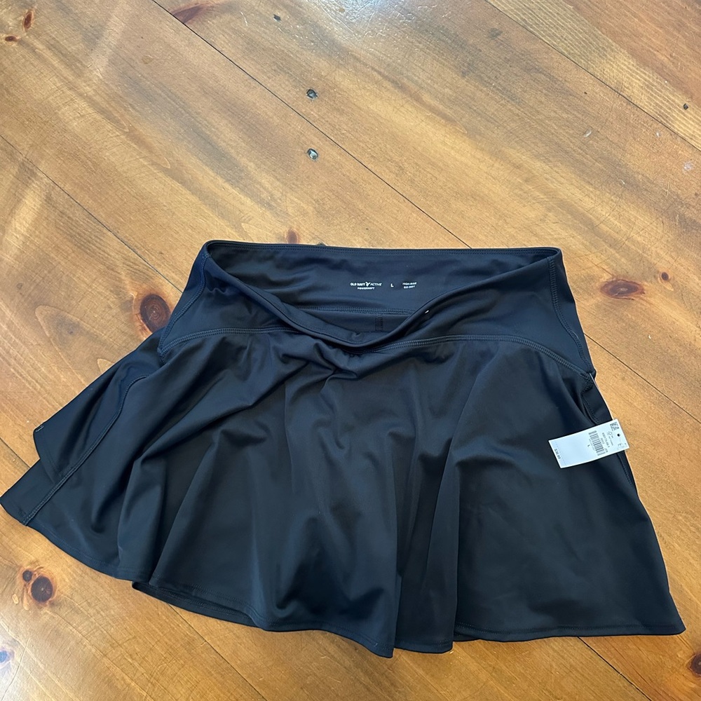Old Navy Black High-Rise Athletic Skort